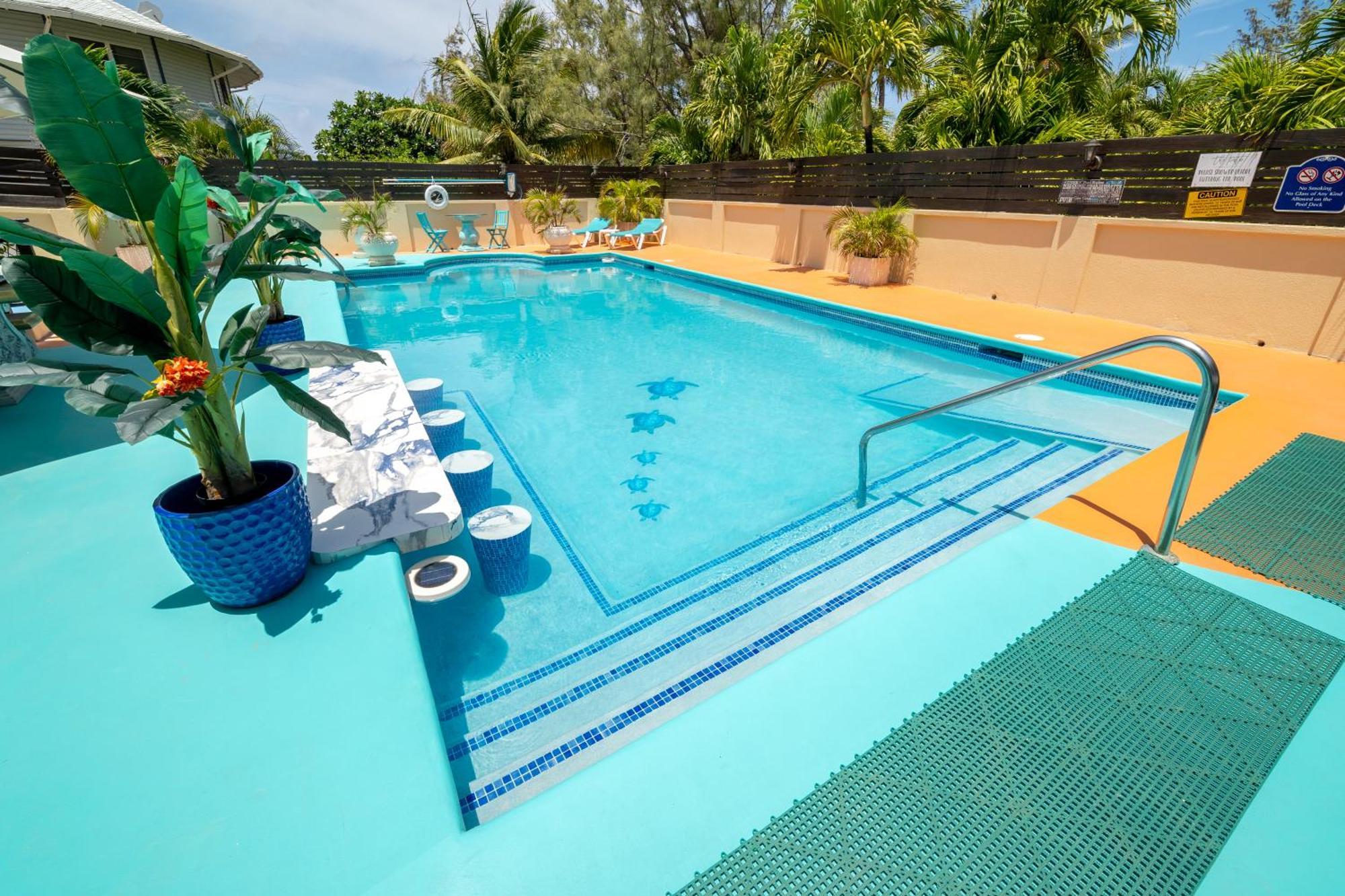 Hidden Gem Barbados Bed & Breakfast Крайст Чърч Екстериор снимка